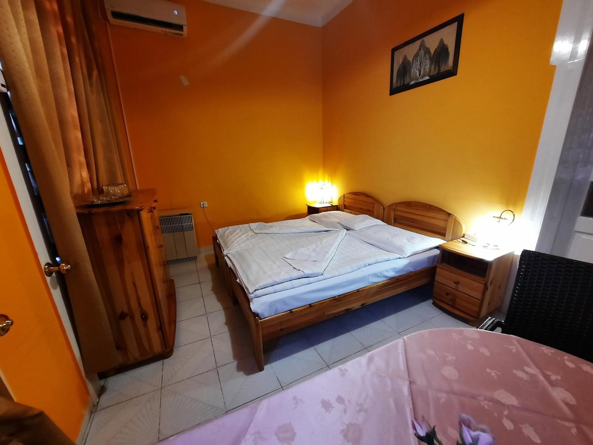 Gloria Apartman Gyula Exterior foto